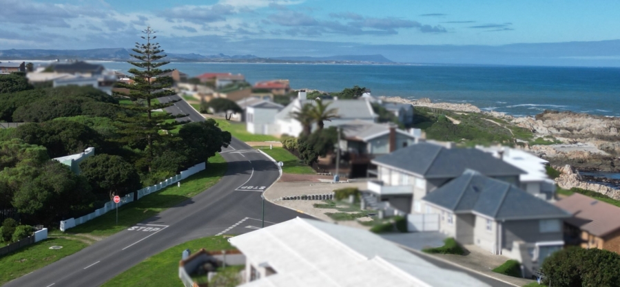 6 Bedroom Property for Sale in Kleinbaai Western Cape